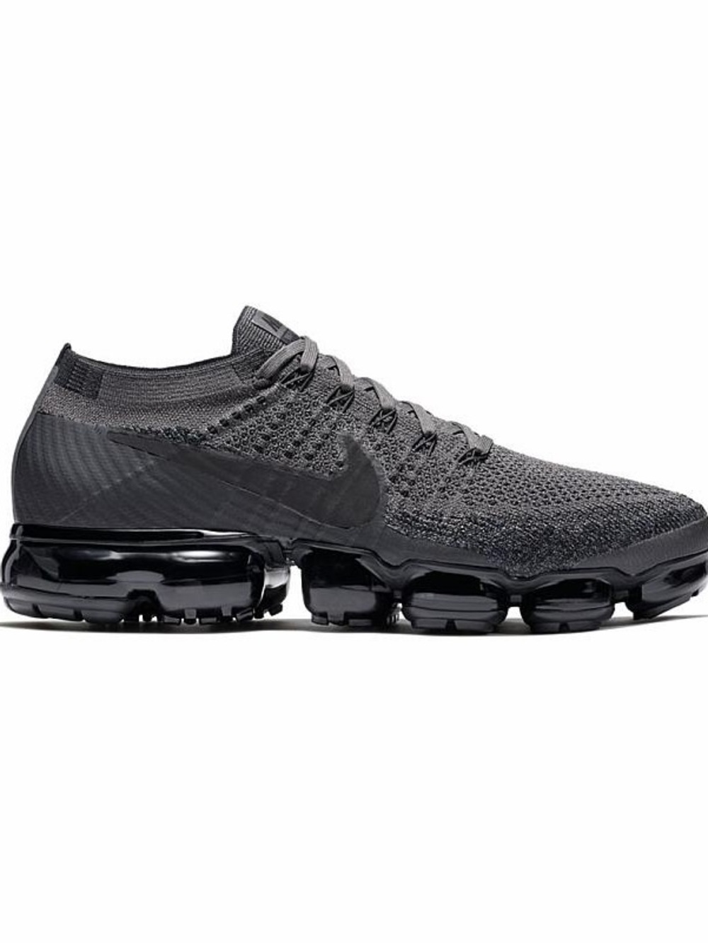Nike Women’s 5.5 Vapormax Flyknit Sneaker